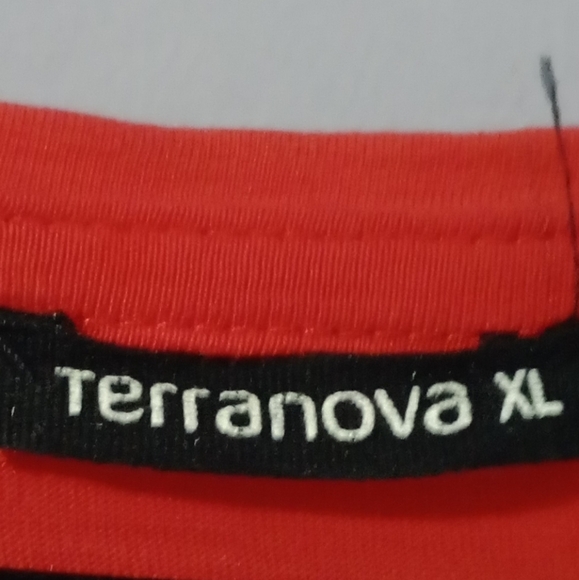 Vibrant Red Ruffle Sleeve Top - Picture 3 of 6